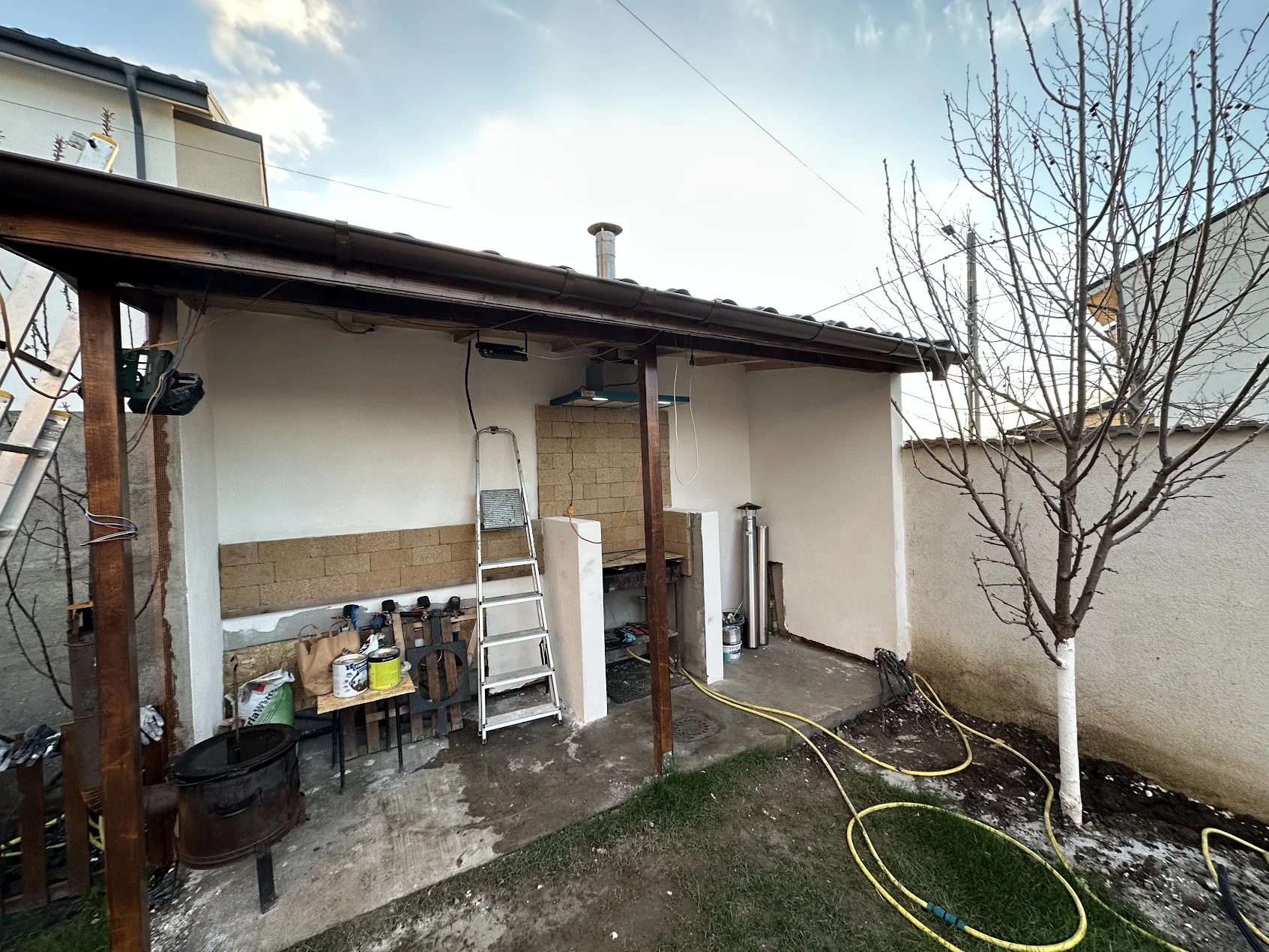 Bucătărie de curte, fotografia 7 din 7